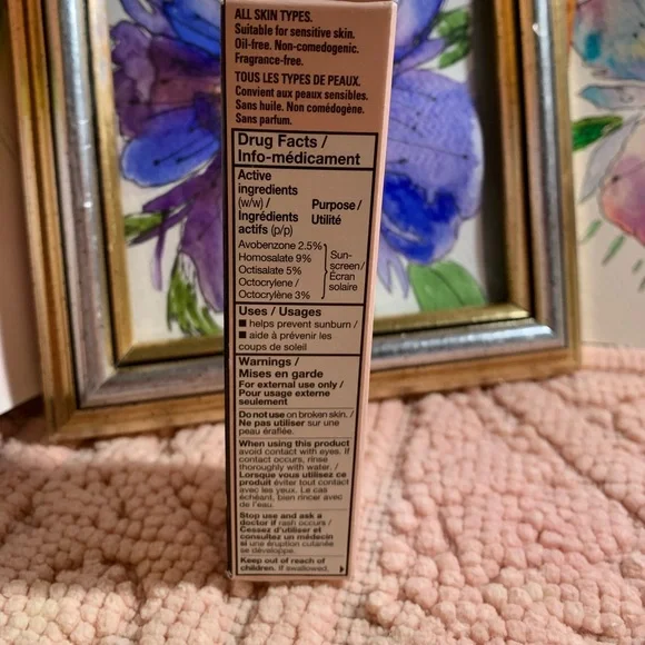 Mary Kay® Foundation Primer Sunscreen Broad Spectrum SPF 15* - Picture 3 of 6